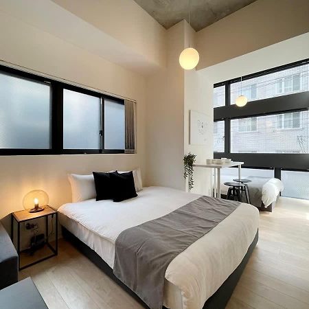 Bhotel Nekoyard - Stylish Loft Studio Steps From Peace Park 히로시마 외부 사진