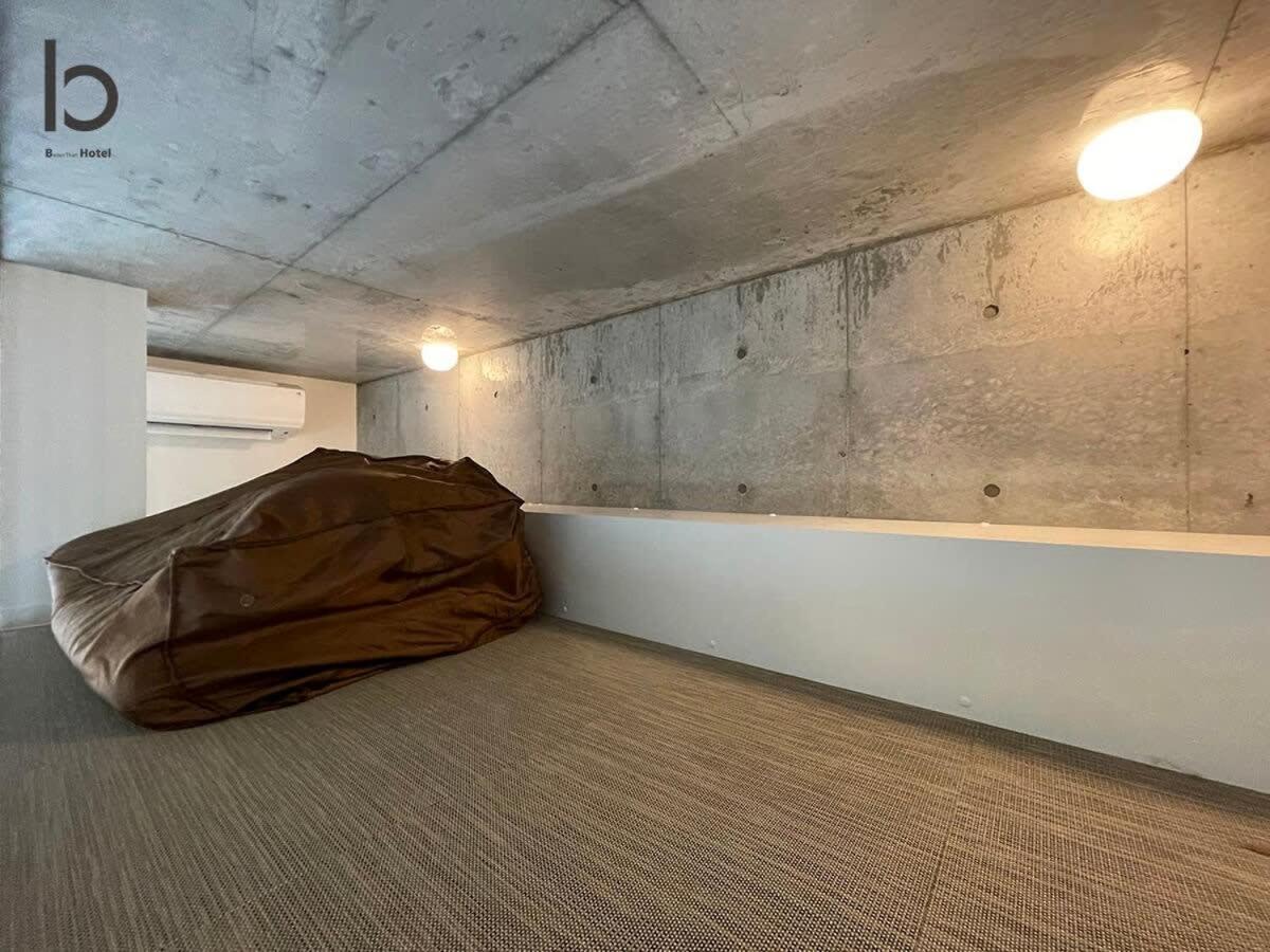 Bhotel Nekoyard - Stylish Loft Studio Steps From Peace Park 히로시마 외부 사진