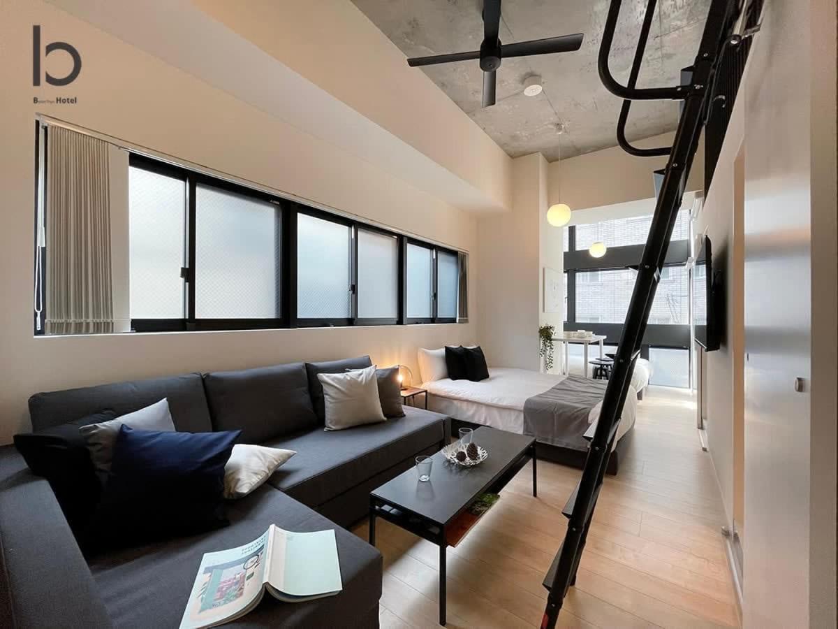 Bhotel Nekoyard - Stylish Loft Studio Steps From Peace Park 히로시마 외부 사진